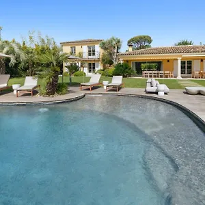 Grande St-tropez Area Avec Piscine Chauffee Gassin